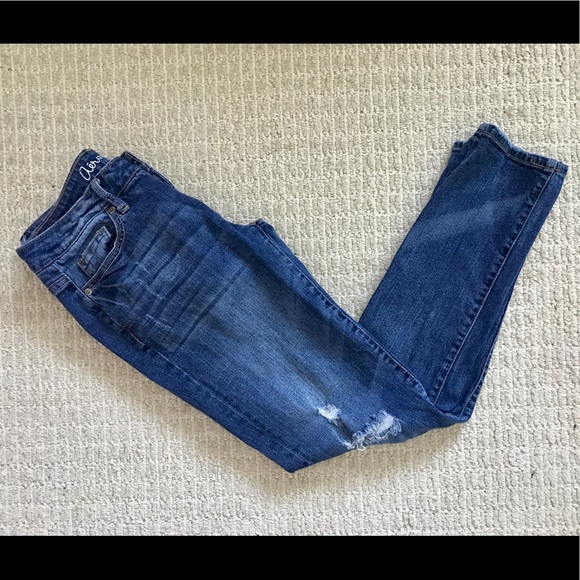 Aeropostale Denim - < Aeropostale Distressed Skinnies >